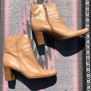 🍒VTG 90s Leather Boot❣️